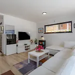 Ventana With Terrace And Bbq Villa