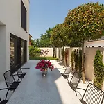 Ventana With Terrace And Bbq * Savudrija