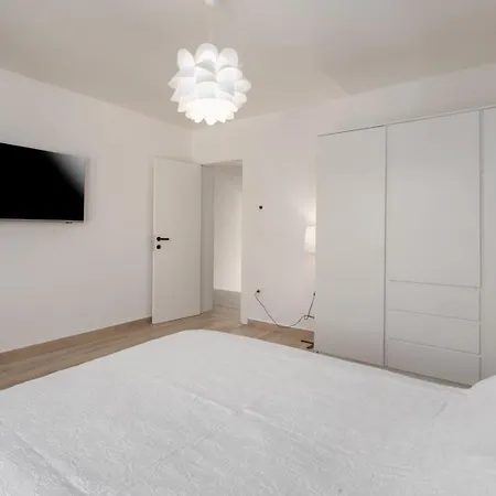 Вилла Ventana With Terrace And Bbq Савудрия